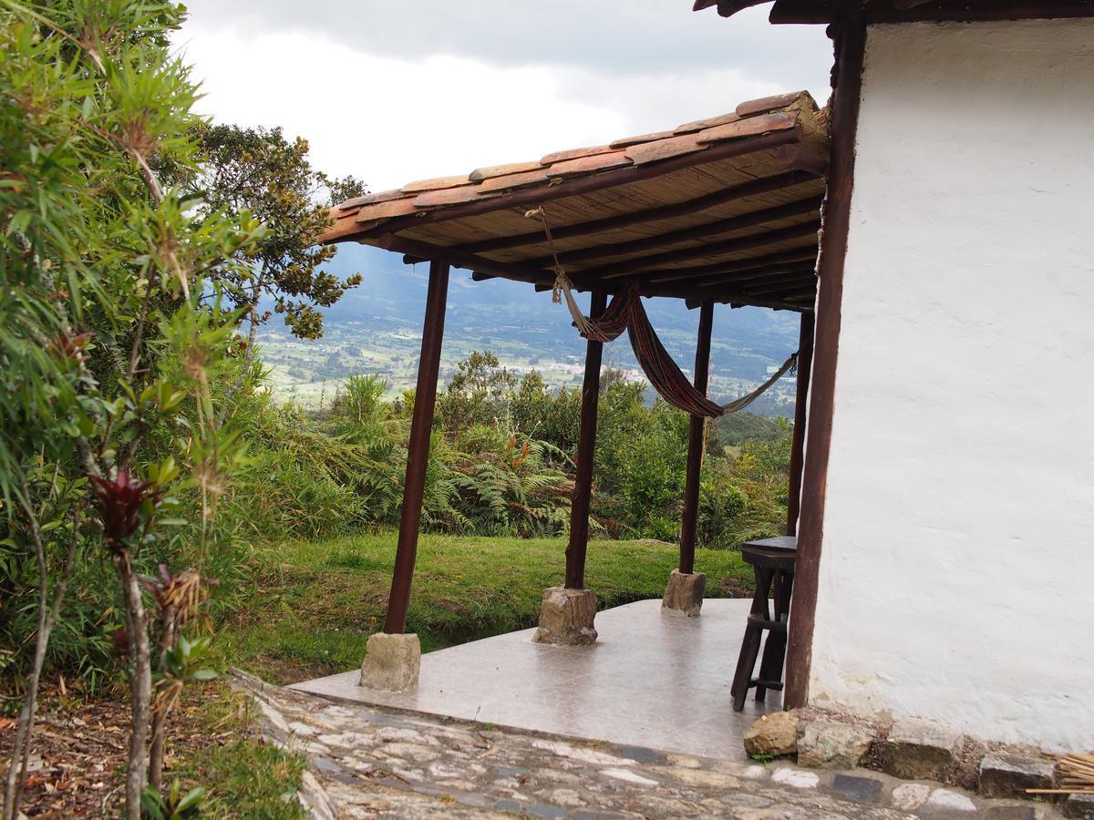 Jardin Colibri Rnt 33633 Villa Guatavita Luaran gambar